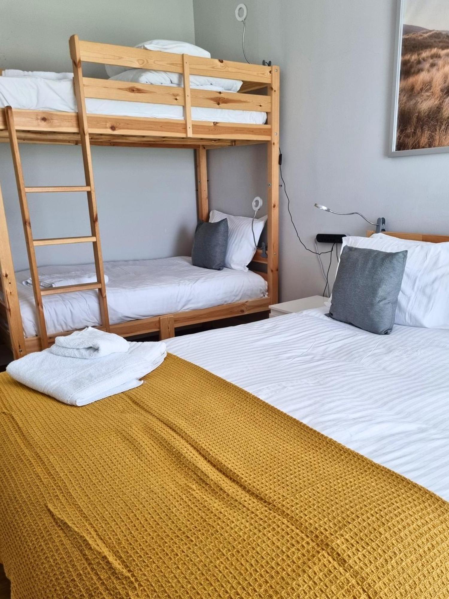 Apartamento 5 Dunluce Park - Portrush By The Sea Exterior foto