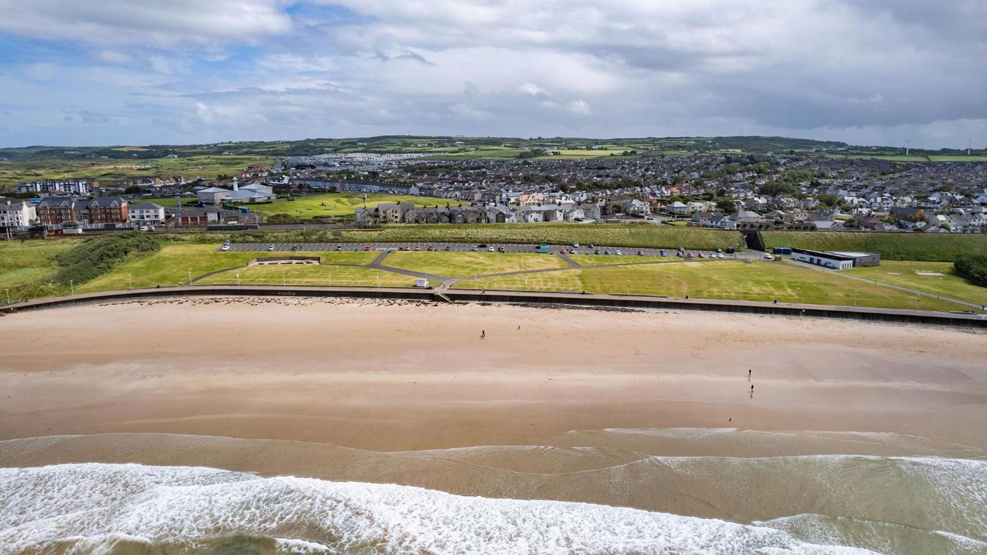 Apartamento 5 Dunluce Park - Portrush By The Sea Exterior foto